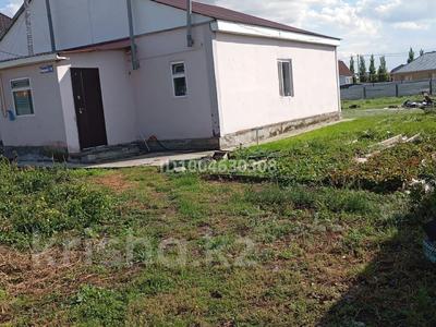 Отдельный дом · 4 комнаты · 86 м² · 10 сот., Микрорайон Северный, Северный 98 — Рядом с супермаркетом и школой за 33 млн 〒 в Костанае