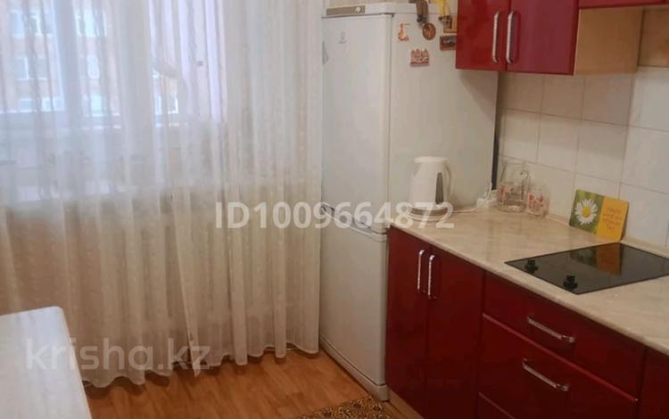 3-бөлмелі пәтер · 57.7 м² · 4/5 қабат, Б. Момышулы 13, бағасы: 13.5 млн ₸ в Аксу — фото 2