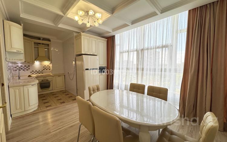 3-комнатная квартира · 105 м² · 6/12 этаж, мкр Юго-Восток, Мкр Степной 2 2/4 — Ресторан Отрар/Друзья за 49.9 млн 〒 в Караганде, Казыбек би р-н — фото 2