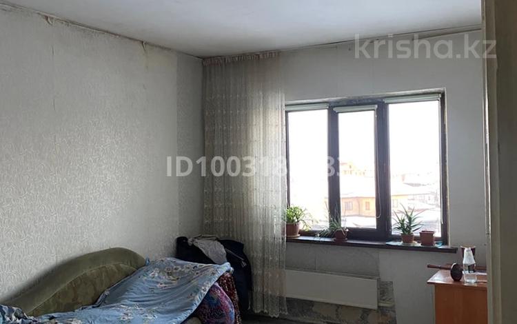 1-комнатная квартира · 36.8 м² · 5/5 этаж, койбакова 2 за 8 млн ₸ в Таразе — фото 2