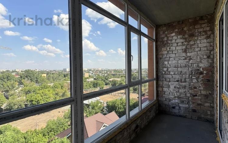 2-бөлмелі пәтер · 52.93 м² · 9/9 қабат, Генерала Дюсенова 304, бағасы: 18.5 млн ₸ в Павлодаре — фото 2