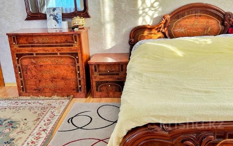 Жеке үй · 5 бөлме · 199 м² · 15 жүзд., Тихорецкая, бағасы: 130 млн ₸ в Семее — фото 2