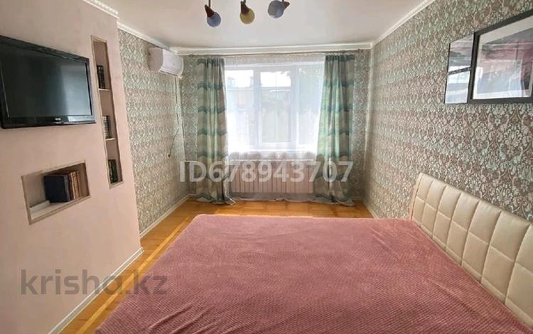 2-бөлмелі пәтер · 76 м² · 6/12 қабат, Момышулы 4 — Момышулы - тауелсиздик, бағасы: 18 000 ₸ в Астане, Алматы р-н — фото 2
