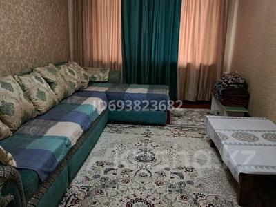 2-комнатная квартира, 52 м², 4/4 этаж помесячно, Койбакова 10 за 80 000 〒 в Таразе