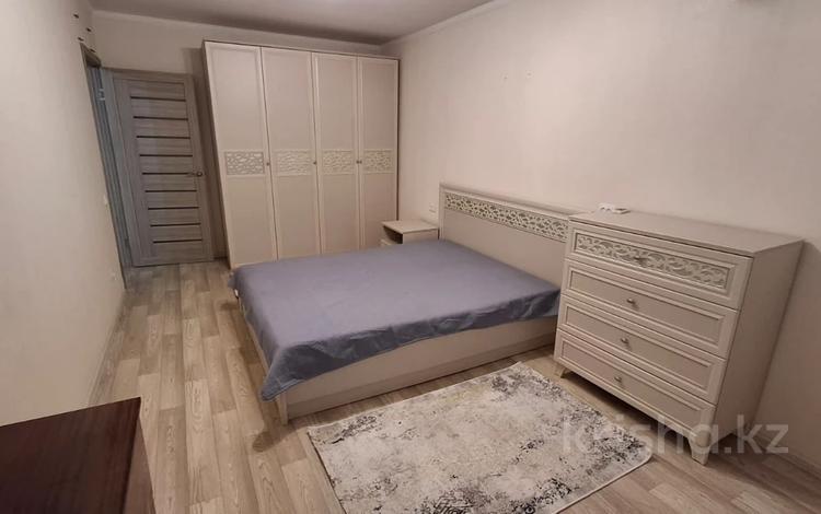 2-бөлмелі пәтер · 53 м² · 4/9 қабат, мкр Юго-Восток, 27й микрорайон 19 — Университет КарГУ, бағасы: 220 000 ₸ в Караганде, Казыбек би р-н — фото 2