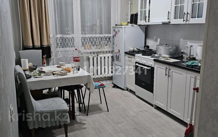 3-бөлмелі пәтер · 63 м² · 8/16 қабат, мкр Юго-Восток, пр. Республики 18/2, бағасы: 27 млн ₸ в Караганде, Казыбек би р-н — фото 2