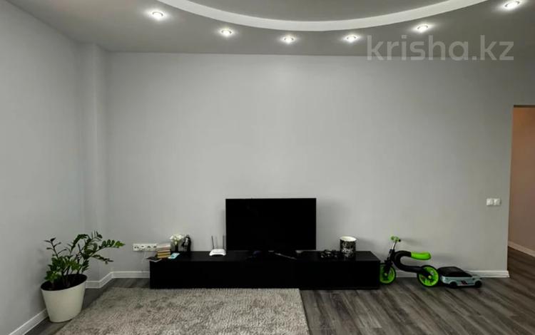 2-комнатная квартира · 70 м² · 3/9 этаж, мкр Самал-2 20 за 65 млн ₸ в Алматы, Медеуский р-н — фото 9