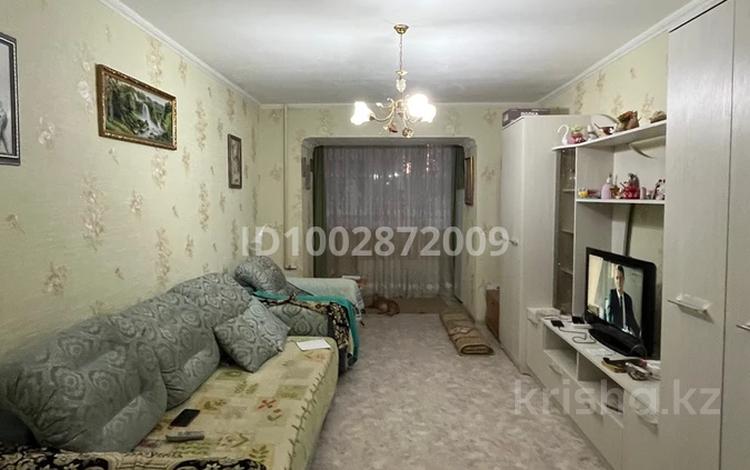 3-бөлмелі пәтер · 64 м² · 1/5 қабат, Российская 8, бағасы: 20 млн ₸ в Павлодаре — фото 2