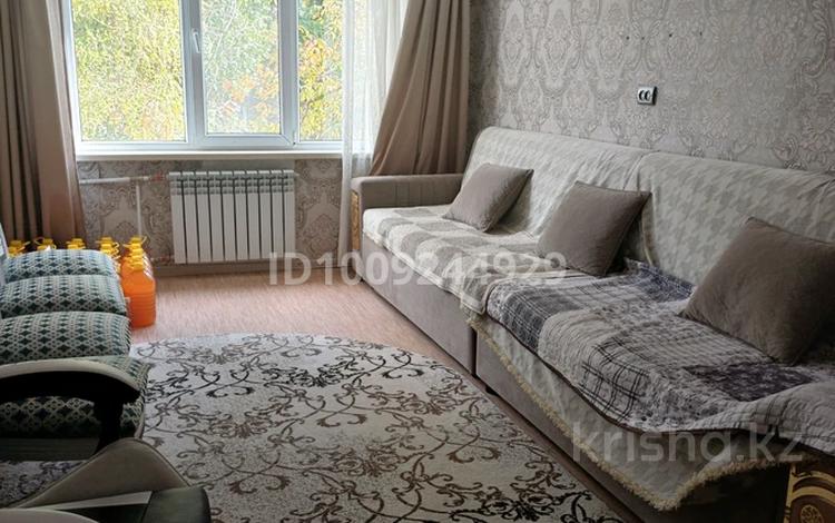 3-комнатная квартира · 70 м² · 2/5 этаж, сатпаева 34 19 за 33 млн ₸ в Усть-Каменогорске — фото 2