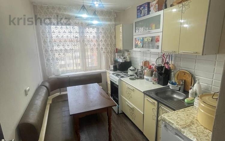 3-комнатная квартира, 67 м², 9/9 этаж, Абая 175