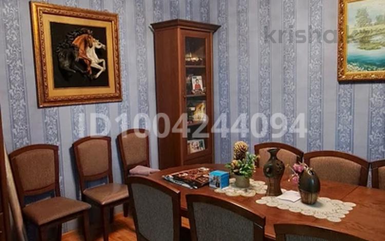 4-комнатная квартира · 90 м² · 4/9 этаж, Малайсары батыра 7/1 — Район Артура, пересечение улиц Камзина- Суворова за 39 млн ₸ в Павлодаре — фото 2