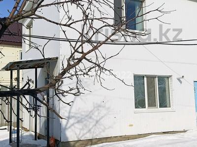 Жеке үй · 4 бөлме · 120 м² · 10 жүзд., Ескі қала, Онеркасип 16А, бағасы: 34 млн ₸ в Актобе, Старый город