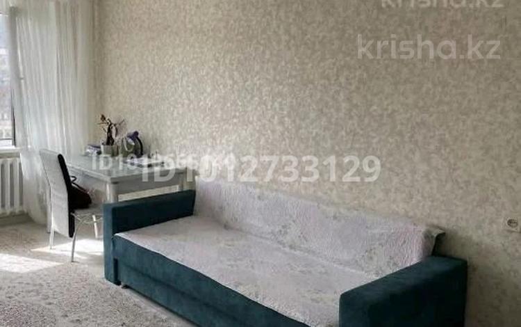 2-бөлмелі пәтер · 60 м² · 2/5 қабат, Каныша Сатпаева 23 — Академия остановка,Музыкалный коледж Дины Нурпеисовой,Infiniti Mall, бағасы: 250 000 ₸ в Атырау — фото 2