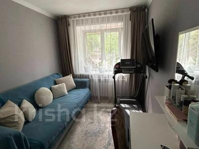 3-комнатная квартира · 60 м² · 1/4 этаж, ЖАНДОСОВА 174 за 36.5 млн ₸ в Алматы, Ауэзовский р-н