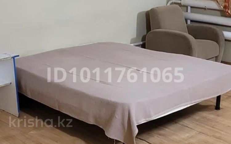 Отдельный дом · 3 комнаты · 100 м², мкр Юго-Восток — Уштобе улица Сокурская 19 за 150 000 ₸ в Караганде, Казыбек би р-н — фото 2