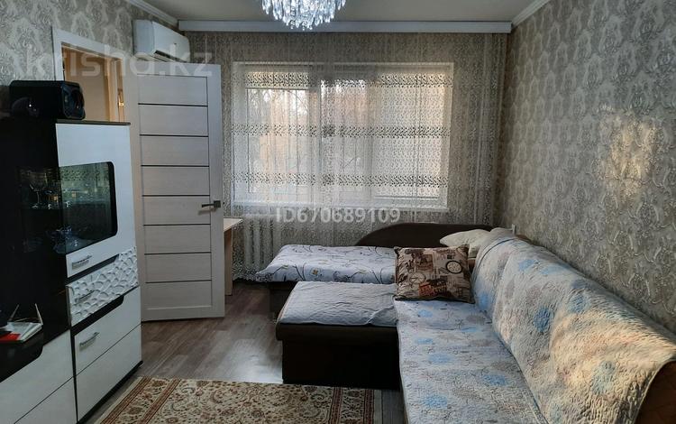 2-комнатная квартира, 80 м², 1/5 этаж, Гагарина — Республика за 32 млн 〒 в Шымкенте, Абайский р-н — фото 2