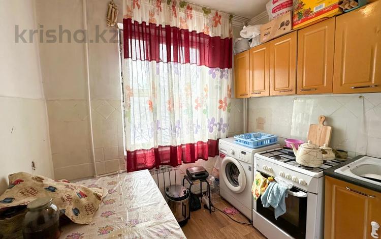 2-бөлмелі пәтер · 43 м² · 2/5 қабат, Жастар, бағасы: 15 млн ₸ в Талдыкоргане, мкр Жастар — фото 37
