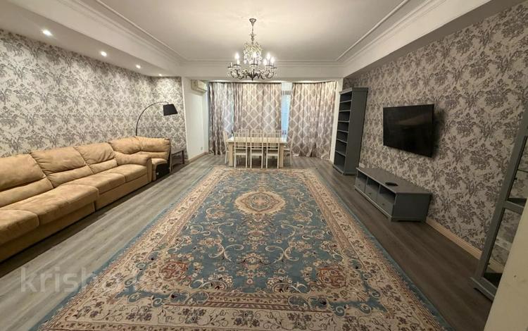 4-комнатная квартира · 199.4 м² · 1/6 этаж, Рахмадиева 12 за 168 млн ₸ в Алматы, Бостандыкский р-н — фото 2