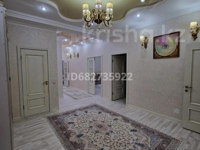 4-бөлмелі пәтер · 156 м² · 8/11 қабат, 17-й мкр 18, бағасы: 70 млн ₸ в Актау