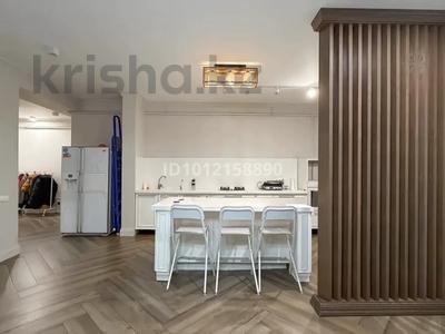 3-бөлмелі пәтер · 103.9 м² · 1/6 қабат, Есенберлина 155, бағасы: 92 млн ₸ в Алматы, Медеуский р-н