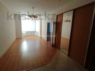 2-бөлмелі пәтер · 69.4 м² · 2/3 қабат, Ескі қала, Шернияза 62, бағасы: 18.8 млн ₸ в Актобе, Старый город