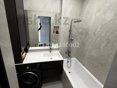 2-бөлмелі пәтер · 53 м² · 3/5 қабат, Көкқайнар ш/а., 20-й микрорайон 46 к19, бағасы: 35 млн ₸ в Алматы, Алатауский р-н