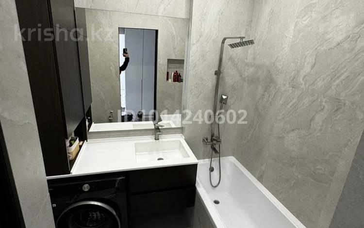 2-бөлмелі пәтер · 53 м² · 3/5 қабат, Көкқайнар ш/а., 20-й микрорайон 46 к19, бағасы: 35 млн ₸ в Алматы, Алатауский р-н — фото 2