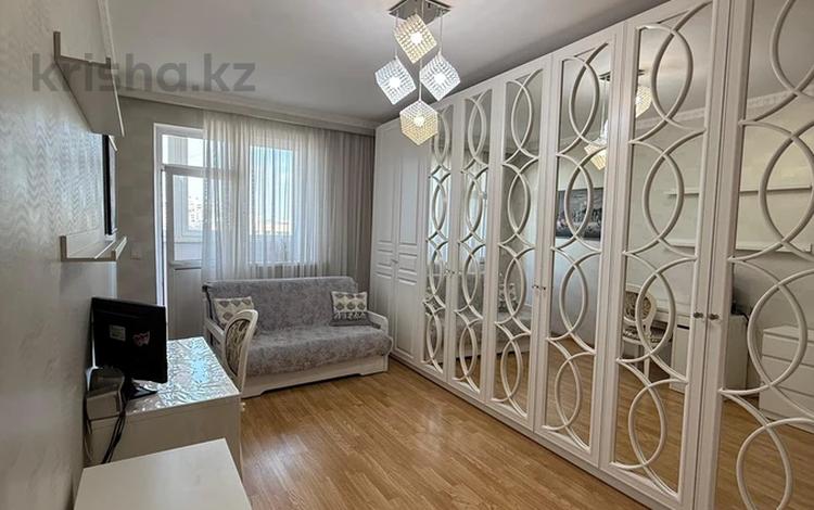 4-бөлмелі пәтер · 126 м² · 12/16 қабат, Розыбакиева 289, бағасы: 93 млн ₸ в Алматы, Бостандыкский р-н — фото 2