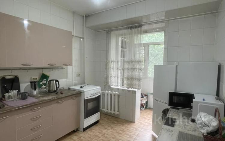2-бөлмелі пәтер · 47 м² · 4/9 қабат, Зенкова 31, бағасы: 300 000 ₸ в Алматы, Медеуский р-н — фото 2