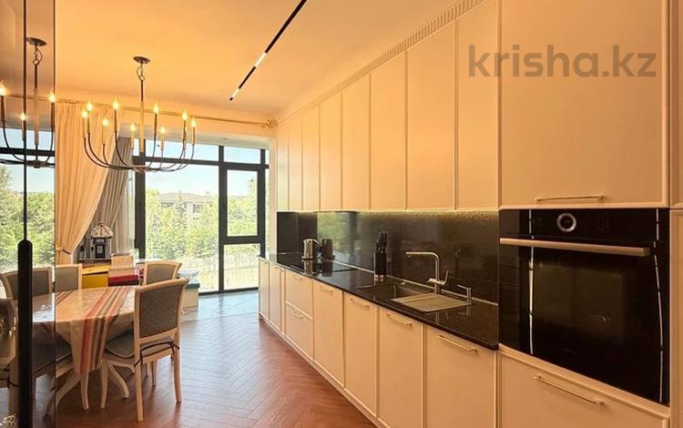 3-комнатная квартира · 110 м² · 2/4 этаж, Жамакаева 252 за 1.4 млн ₸ в Алматы, Медеуский р-н — фото 2