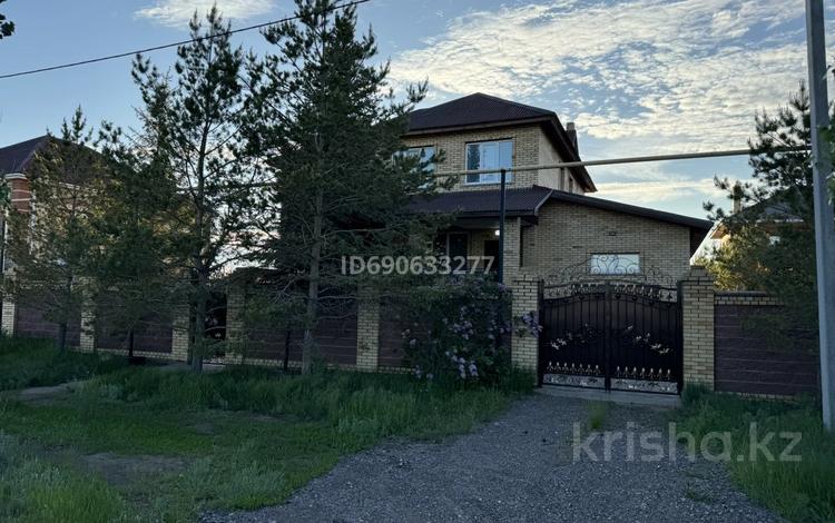 Отдельный дом · 4 комнаты · 350 м² · 15 сот., Ауэзова 16 за 80 млн 〒 в Жибек Жолы — фото 11