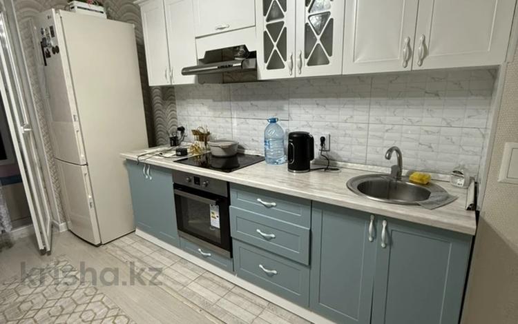 1-бөлмелі пәтер · 38 м² · 4/20 қабат, Туркестан 14 А — Орынбор, бағасы: 27.9 млн ₸ в Астане, Есильский р-н — фото 2