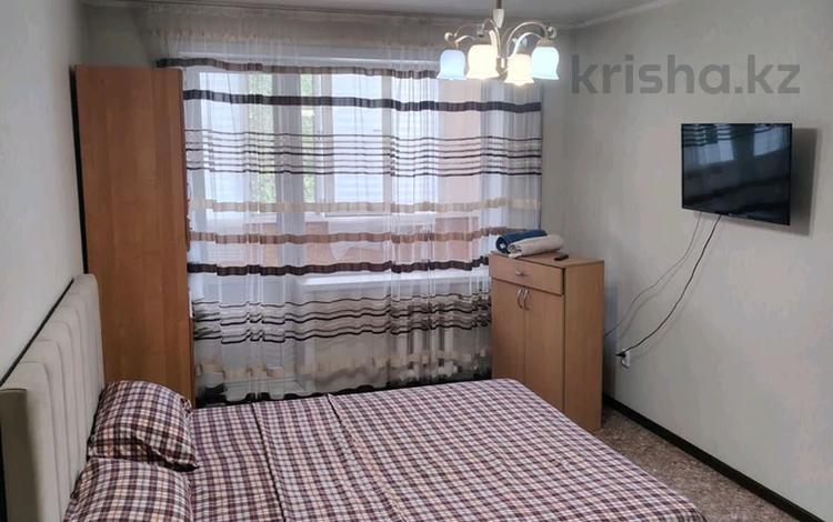 1-комнатная квартира · 55 м² · 3/5 этаж, 6 микрорайон 42 — Возле кафе тапчан за 9 000 ₸ в Темиртау — фото 2