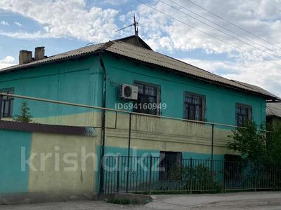 Отдельный дом · 10 комнат · 277 м² · 8 сот., Аль Фараби 7 — Центр, парк Гульдер за 45 млн 〒 в Туркестане