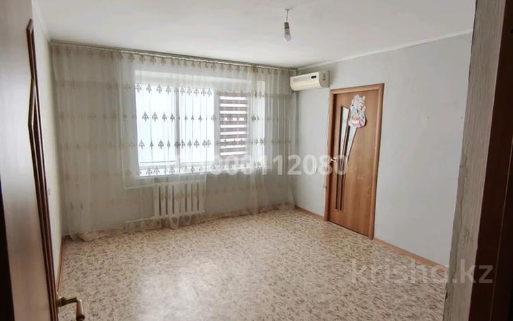 3-комнатная квартира · 59 м² · 6/9 этаж, мкр 5, Пр-т. Алия Молдагуловой 10 — Район вечного огня за 17 млн 〒 в Актобе — фото 13