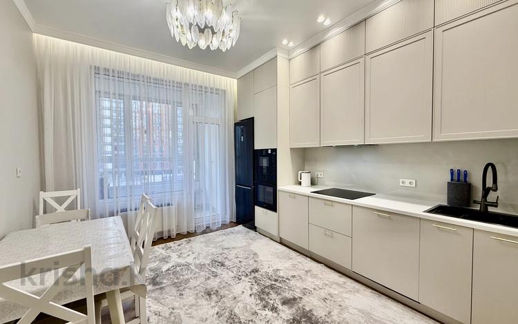 3-комнатная квартира · 90 м² · 3/14 этаж, Бокейхана 52 за 82 млн ₸ в Астане, Есильский р-н — фото 2