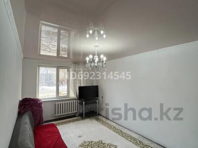 2-комнатная квартира, 45 м², 1/5 этаж, Алтынсарина 16 за ~ 11 млн 〒 в Уральске