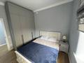 2-бөлмелі пәтер · 55 м² · 2/10 қабат, Юго-Восток ш/а., Микрорайон Байкена Ашимова 21, бағасы: 300 000 ₸ в Караганде, Казыбек би р-н — фото 13