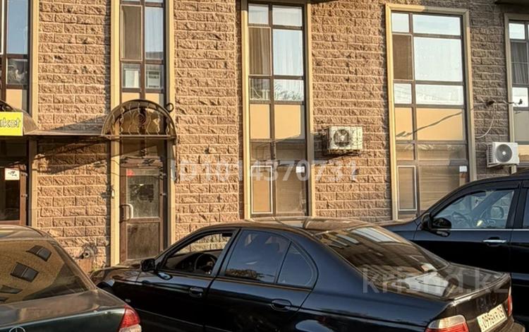 Офисы, магазины и бутики, салоны красоты, медцентры и аптеки, образование · 91 м² за 750 000 ₸ в Астане, р-н Байконур — фото 2