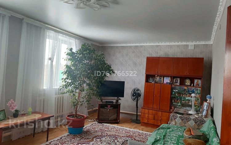 Часть дома · 3 комнаты · 100 м² · 10 сот., Молодежная 9-1 — С. Кенгир за 25 млн ₸ в Жезказгане — фото 2