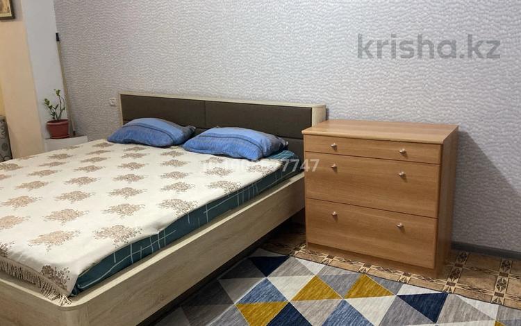 1-бөлмелі пәтер · 42 м² · 1/5 қабат, мкр Центральный, Азаттык 60А, бағасы: 130 000 ₸ в Атырау — фото 8