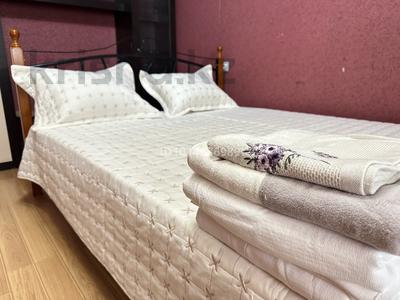 2-бөлмелі пәтер · 50 м² · 5/5 қабат, 1 ш/а, ЕСЕТ БАТЫР 107 — ТД ЖАНАР - Анвар - Детский товар, бағасы: 15 000 ₸ в Актобе, мкр 5
