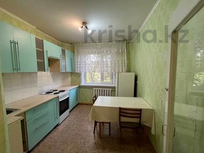 2-бөлмелі пәтер · 52 м² · 3/5 қабат, Степной 1 ш/а., бағасы: 21 млн ₸ в Караганде, Казыбек би р-н