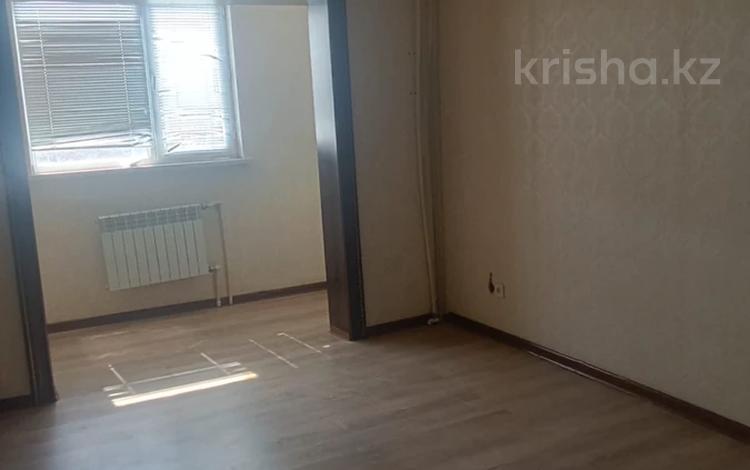 3-комнатная квартира · 67 м² · 4/5 этаж, Микрорайон Верхний Отырар 56 за 26 млн ₸ в Шымкенте, Аль-Фарабийский р-н — фото 2