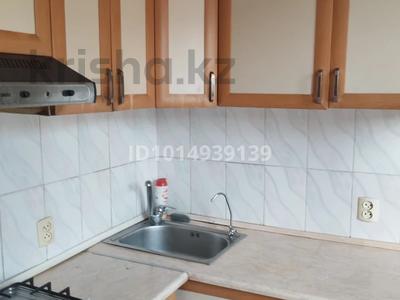 2-бөлмелі пәтер · 43 м² · 5/5 қабат, Ақсай-2 ш/а. 50, бағасы: 170 000 ₸ в Алматы, Ауэзовский р-н
