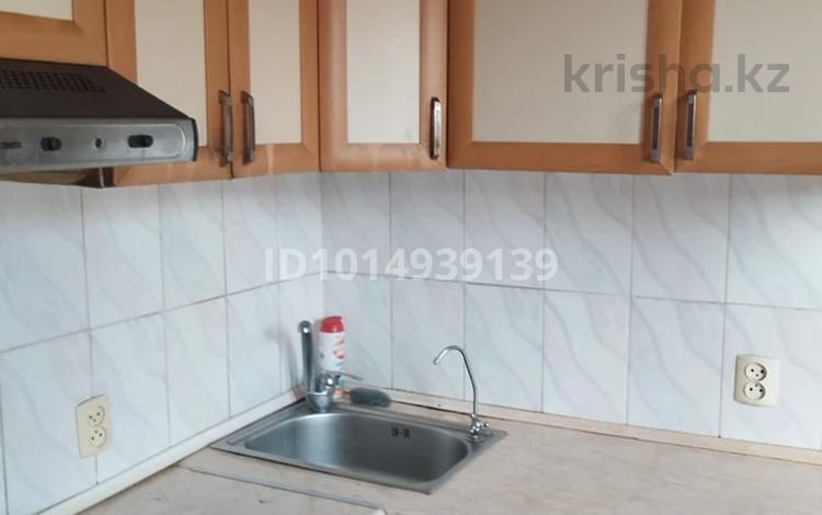 2-бөлмелі пәтер · 43 м² · 5/5 қабат, Ақсай-2 ш/а. 50, бағасы: 170 000 ₸ в Алматы, Ауэзовский р-н — фото 2
