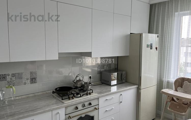 2-комнатная квартира · 70 м² · 7/10 этаж, мкр Мамыр, Афцинао 4 — Шаляпина-яссауй за 56 млн ₸ в Алматы, Ауэзовский р-н — фото 10