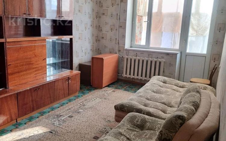 2-комнатная квартира · 48 м² · 2/4 этаж, 2микр 38 за 150 000 ₸ в Конаеве — фото 2