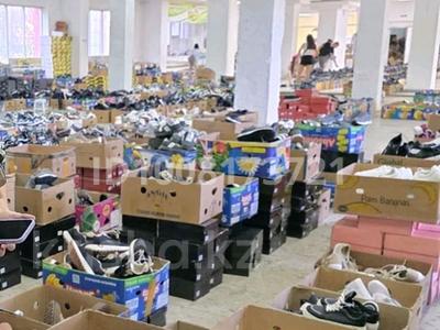 Свободное назначение, офисы, магазины и бутики, склады, азс, автосервисы и автомойки, общепит, салоны красоты, бани, гостиницы и зоны отдыха, фитнес и спорт, медцентры и аптеки, образование, развлечения, конференц-залы, кабинеты и рабочие места, студии · 9000 м² за ~ 9 млн 〒 в Павлодаре