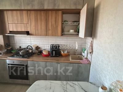3-комнатная квартира · 84 м² · 8/9 этаж, мкр Кунаева 27 за 35 млн ₸ в Уральске